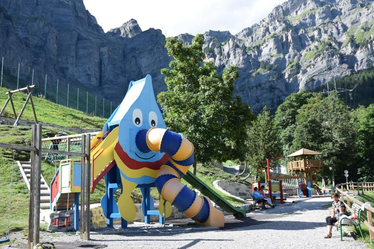 Campingplatz Mit Restaurant & Sportarena Лойкербад Экстерьер фото